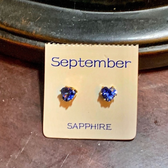 NWT ❤️Gold plated crystal heart studs for birthday month -SEPTEMBER - Picture 2 of 3